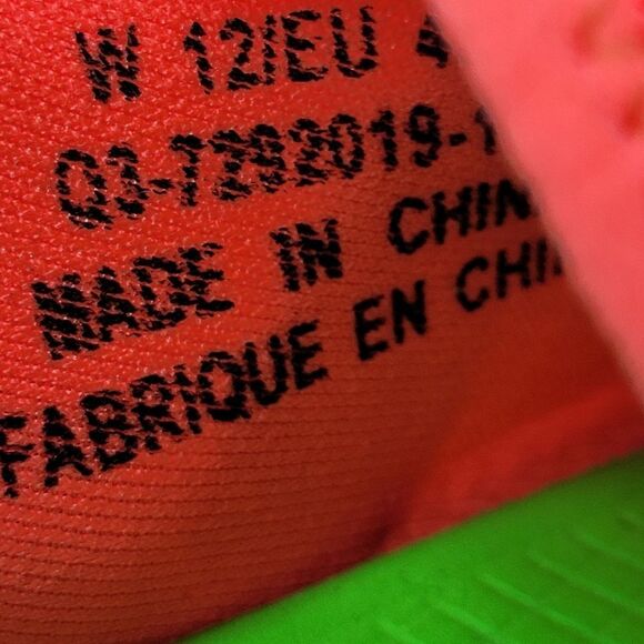 OOFOS OOmg Low Top Comfort Recovery Shoes Unisex W 12, M 10.5 Coral Orange - Picture 9 of 11